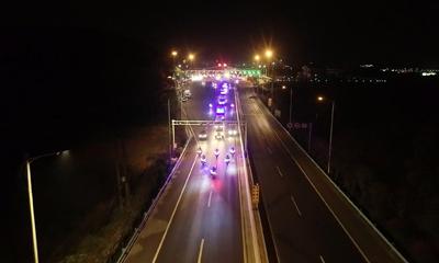 九江交警护航援鄂医疗队